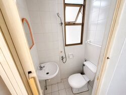 Parkview Apartments (D23), Apartment #632920141